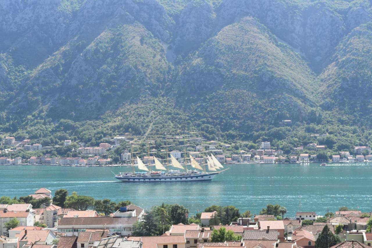 Apartments Sea View Kotor Dış mekan fotoğraf