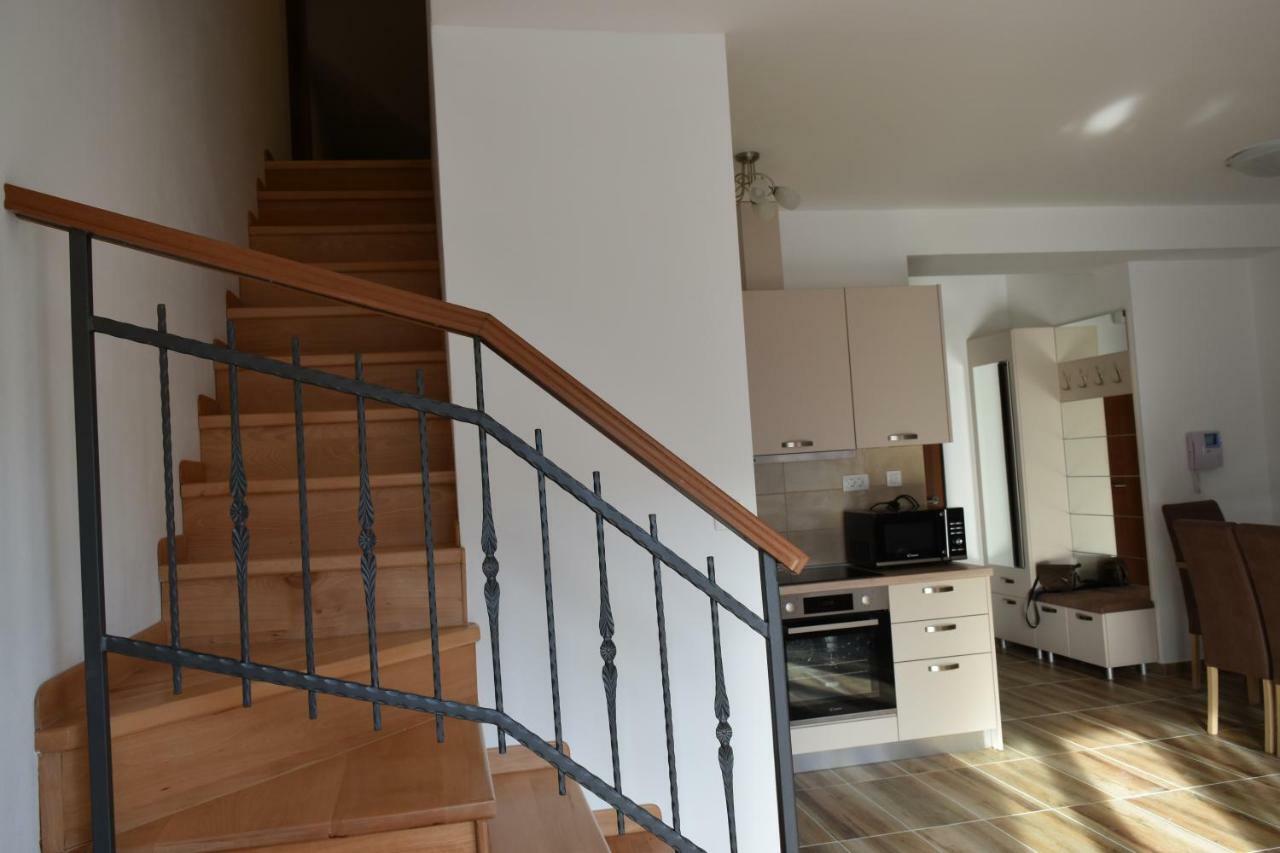 Apartments Sea View Kotor Dış mekan fotoğraf