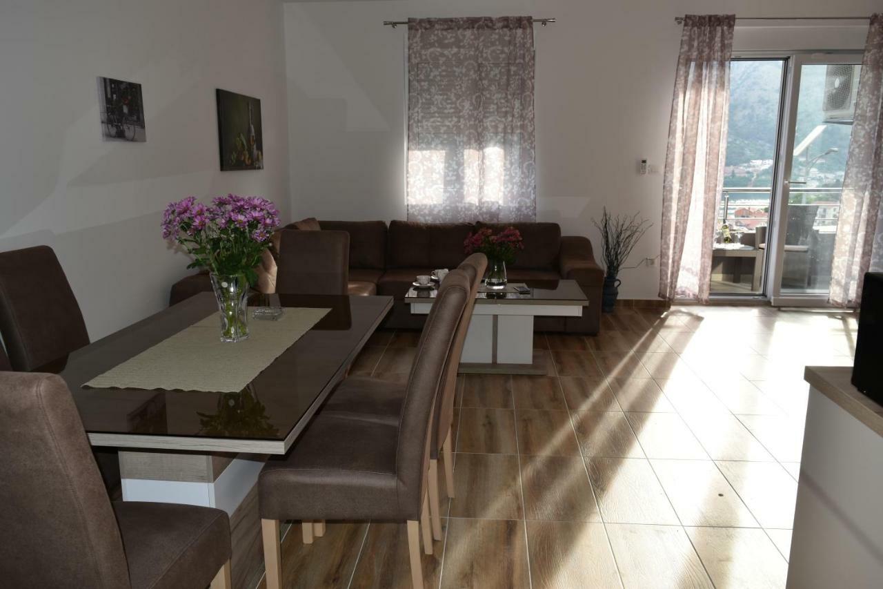Apartments Sea View Kotor Dış mekan fotoğraf