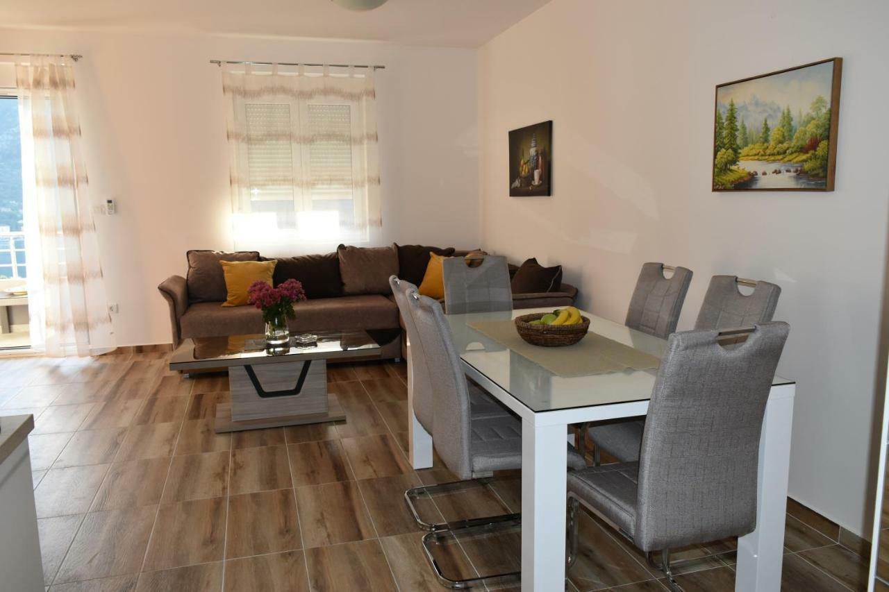 Apartments Sea View Kotor Dış mekan fotoğraf