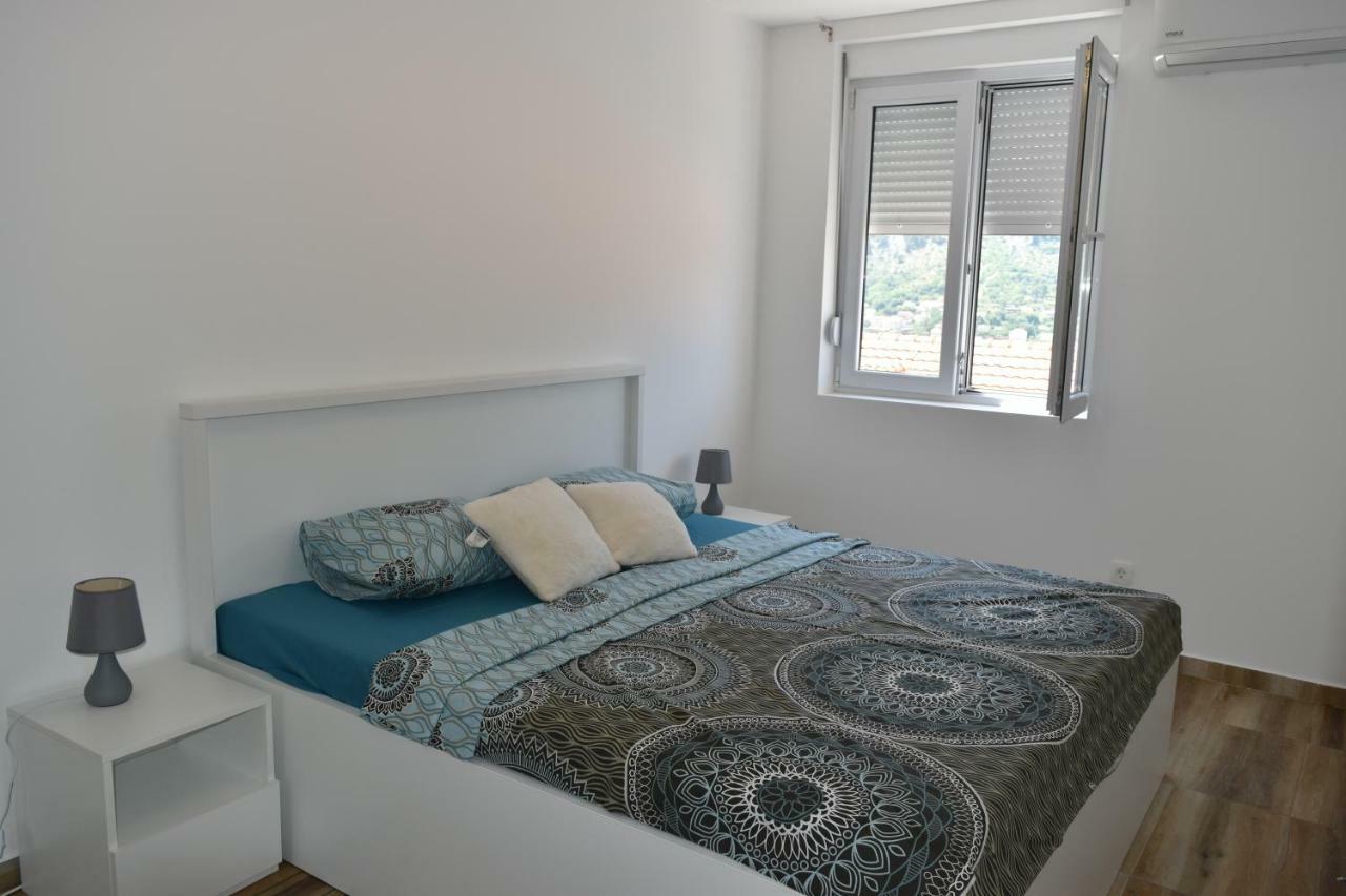 Apartments Sea View Kotor Dış mekan fotoğraf